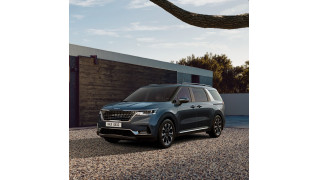 كيا تحقق رقما قياسياً لأكبر عدد من الجوائز التي حصلت عليها علامة تجارية في عامٍ واحد وذلك وفق "دراسة أداء السيارات وتصنيعها وتصميمها" ("أبيل" APEAL) التي أجراها معهد أبحاث السوق الأمريكي "جاي