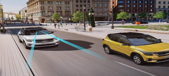 Lane keep & Follow Assist