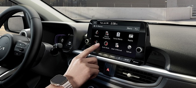 8" infotainment touch screen