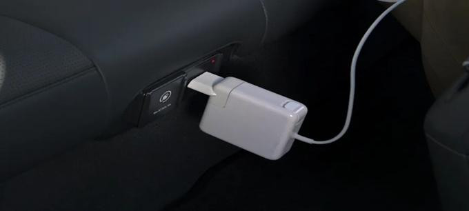 Vehicle-to-Load Interior (V2L)